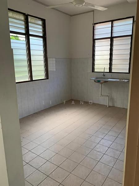 Rumah Berkembar untuk Dijual di Balik Pulau (Penang) - Li Fang - Kitchen - PropertyGuru.com.my