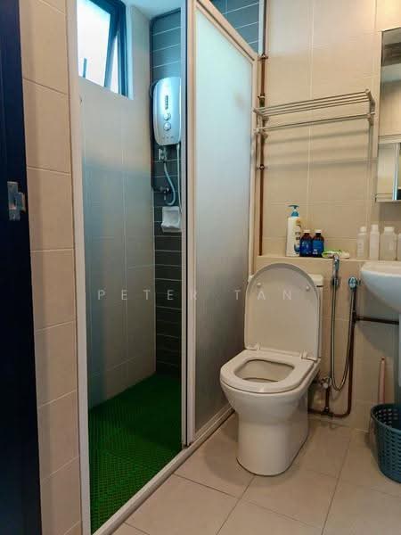 Kondominium untuk Disewa di Gardenview Residences - Peter Tan - Bathroom - PropertyGuru.com.my