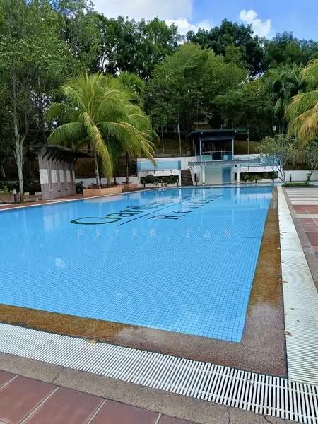 Kondominium untuk Disewa di Gardenview Residences - Peter Tan - Pool - PropertyGuru.com.my