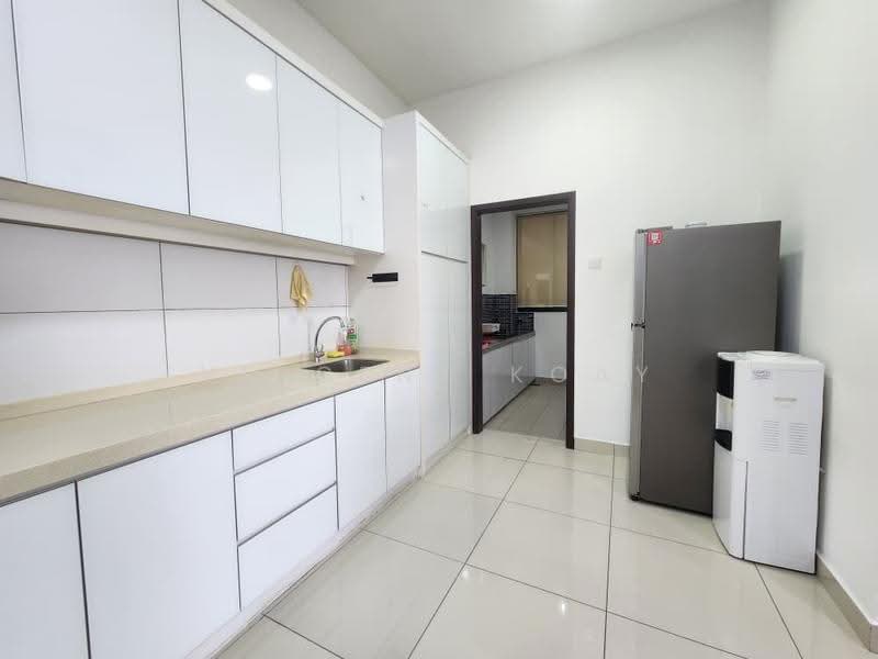 Condominium for Rent at Marinox Sky Villas - Vincent Koay - Kitchen - PropertyGuru.com.my