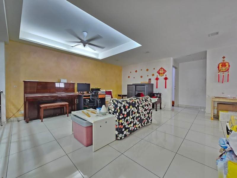 2-storey Terraced House for Sale in Taman Pertama (Cheras) - Bryan Ng - Living Room - PropertyGuru.com.my