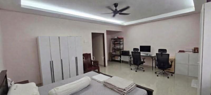 3-storey Terraced House for Sale in Taman Cahaya (Ampang) - Addy Ng - Bedroom - PropertyGuru.com.my
