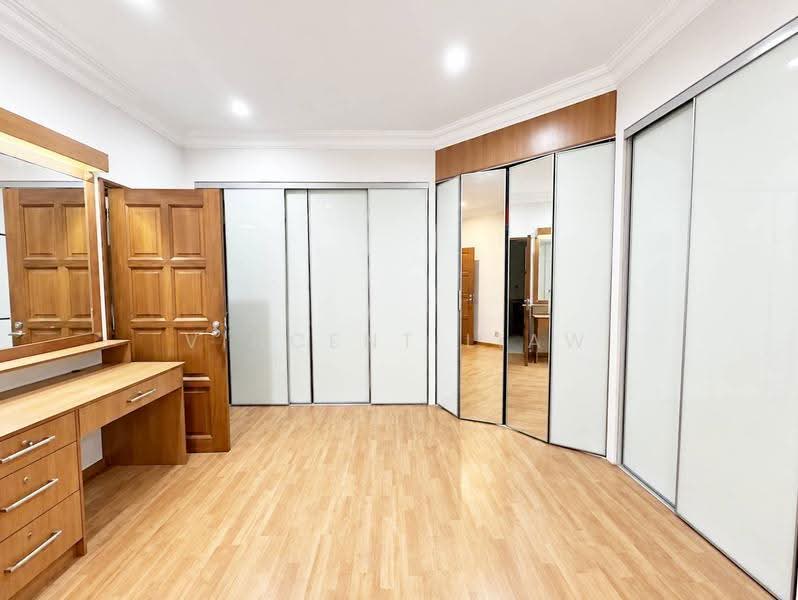Rumah Banglo untuk Dijual di Subang (Selangor) - Vincent Liaw - Bedroom - PropertyGuru.com.my