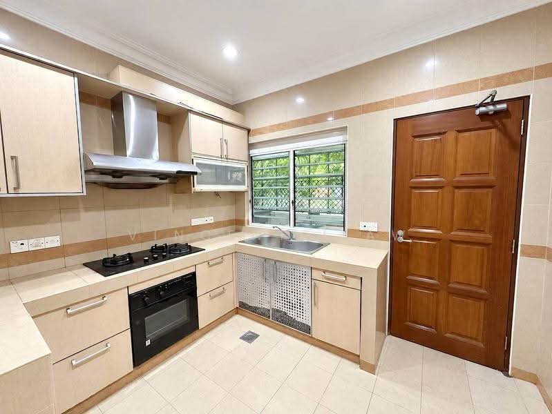 Rumah Banglo untuk Dijual di Subang (Selangor) - Vincent Liaw - Kitchen - PropertyGuru.com.my