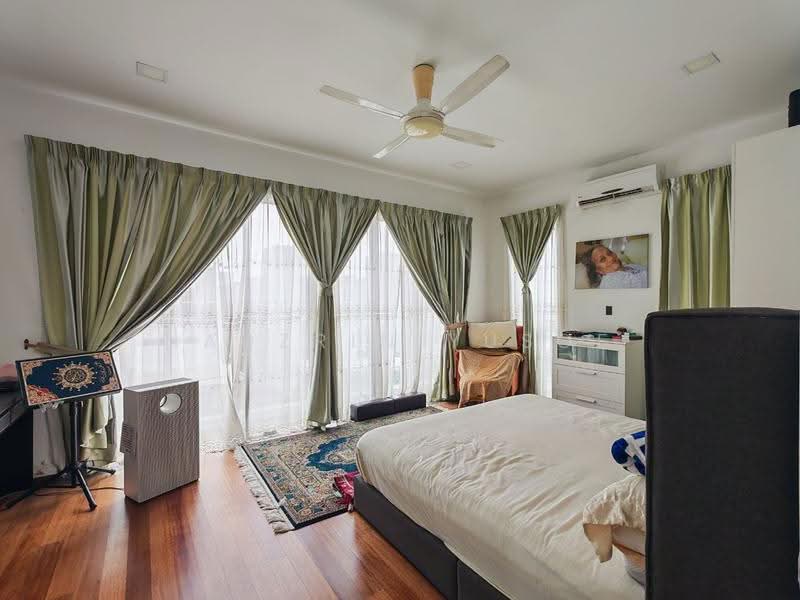 Bungalow House for Sale in Cyber 11 (Cyberjaya) - HADZRIN YUSOF - Bedroom - PropertyGuru.com.my