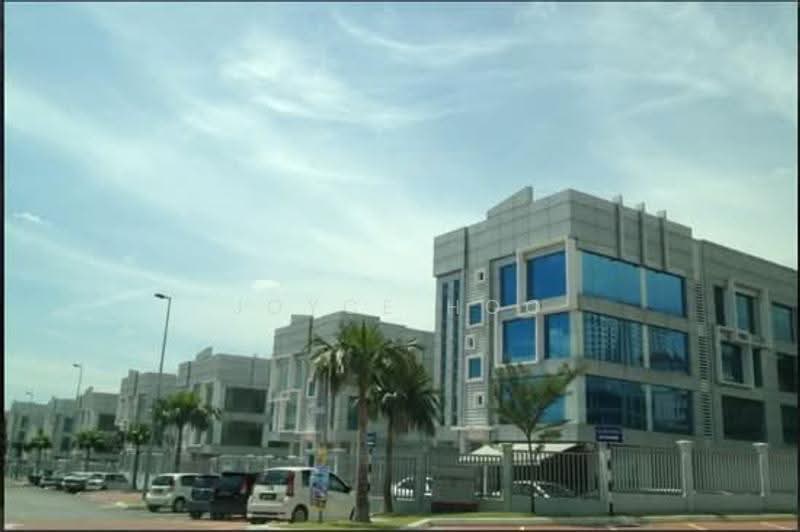 Shop / Office for Rent in Bandar Puteri Puchong (Puchong) - Joyce Hoo - Exterior - PropertyGuru.com.my