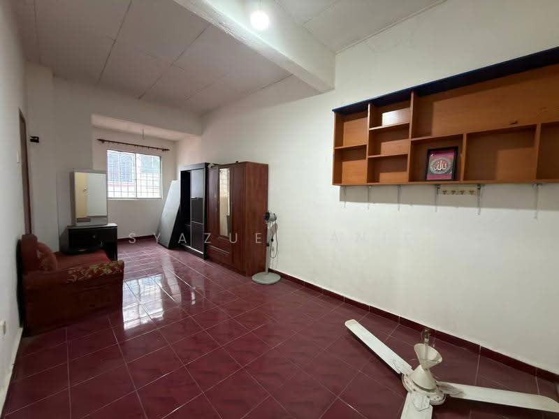 2-storey Terraced House for Sale in Bandar Bukit Mahkota (Bangi) - Syazue Wanie - Interior - PropertyGuru.com.my