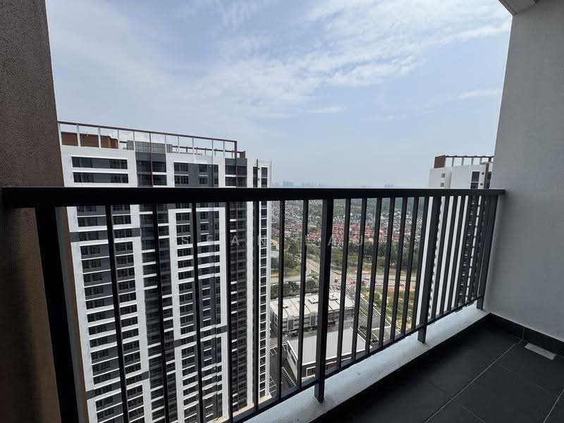 Kediaman Servis untuk Disewa di RESIDENSI IDAMAN RIA - Sean Lau - Balcony - PropertyGuru.com.my