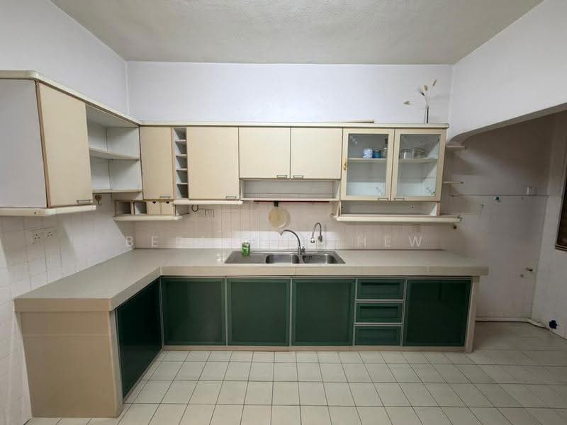 Rumah Teres untuk Dijual di Kampung Sungai Nibong (Bayan Lepas) - Bernard Chew - Kitchen - PropertyGuru.com.my