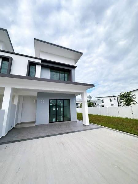 Rumah Teres 2-Tingkat untuk Dijual di Johor Bahru (Johor) - Joan Chia - Exterior - PropertyGuru.com.my