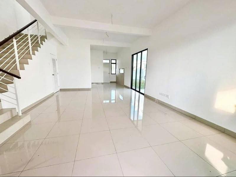 Rumah Teres 2-Tingkat untuk Dijual di Johor Bahru (Johor) - Joan Chia - PropertyGuru.com.my