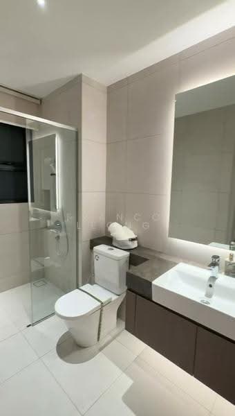 Kondominium untuk Dijual di Zenia Condovillas @ ParkCity Damansara - Franco Leong - Bathroom - PropertyGuru.com.my
