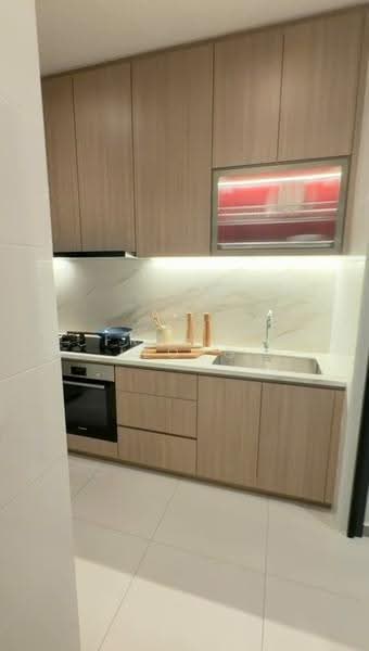 Kondominium untuk Dijual di Zenia Condovillas @ ParkCity Damansara - Franco Leong - Kitchen - PropertyGuru.com.my