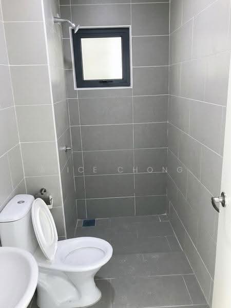 Service Residence for Sale at Kiara Plaza - Alice Chong - Bathroom - PropertyGuru.com.my