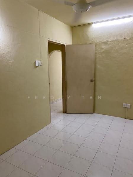 Rumah Flat untuk Dijual di Desa Intan - Freddy Tan - Interior - PropertyGuru.com.my