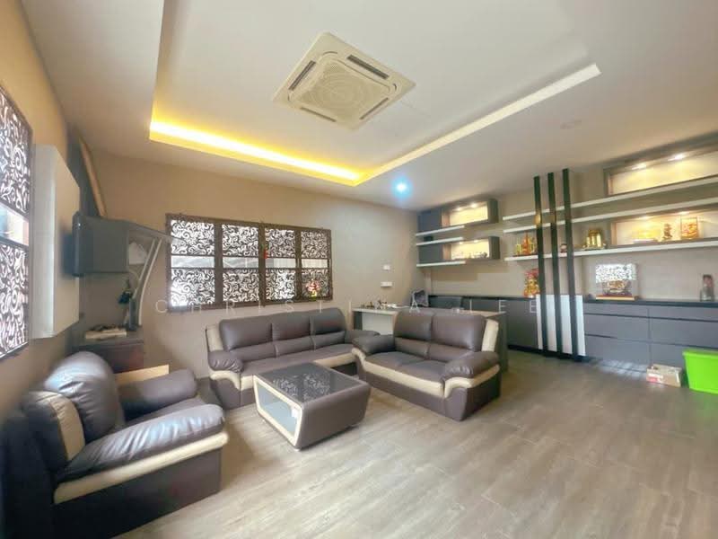 Factory for Sale in Bukit Rambai (Tanjong Kling) - Christina Lee - Living Room - PropertyGuru.com.my