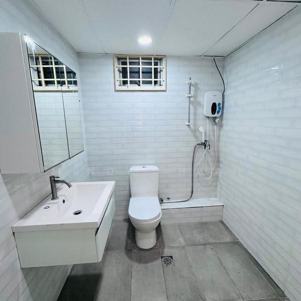Condominium for Rent at Villa Emas - Mindy Cheah - Bathroom - PropertyGuru.com.my