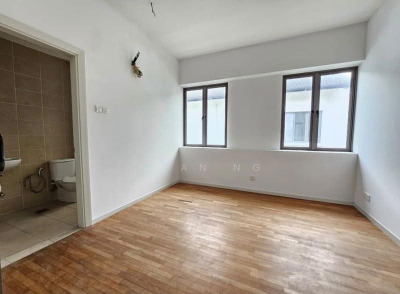 Rumah Banglo untuk Dijual di Jade Hills (Kajang) - Bryan Ng - Bathroom - PropertyGuru.com.my