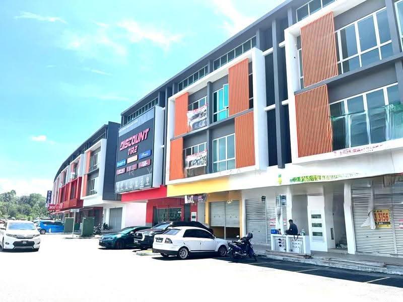Office for Rent in Bandar Tasik Puteri (Rawang) - Ryan Tan - PropertyGuru.com.my