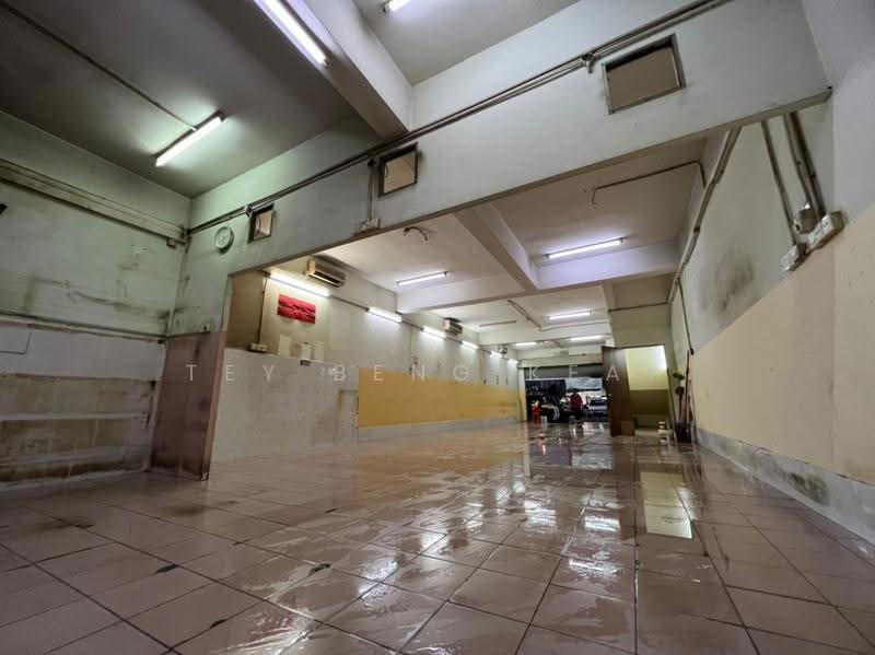 Shop for Rent in Ampang Mewah (Ampang) - Tey Beng Keat - Interior - PropertyGuru.com.my