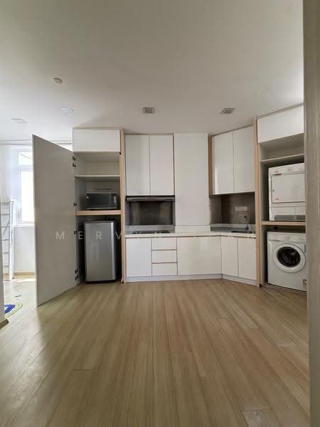 Service Residence for Sale at One One Eight (118 @ Island Plaza) - Mervyn Seah - Kitchen - PropertyGuru.com.my