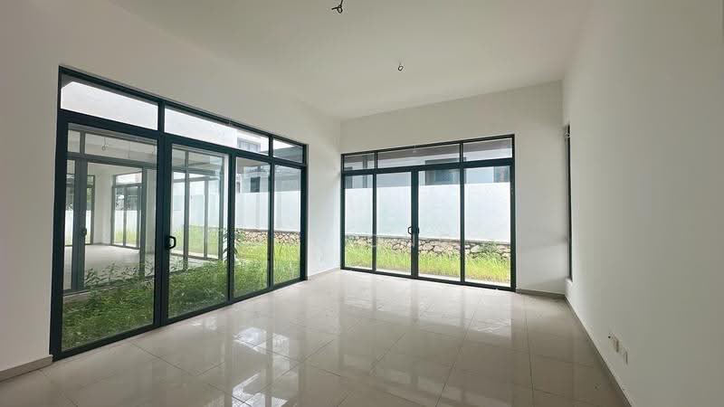 Rumah Berkembar untuk Dijual di Bemban (Melaka) - Mii Ong - Living Room - PropertyGuru.com.my