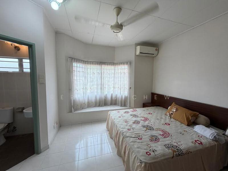 2-storey Terraced House for Sale in Bayan Baru (Penang) - Bernard Chew - Bedroom - PropertyGuru.com.my