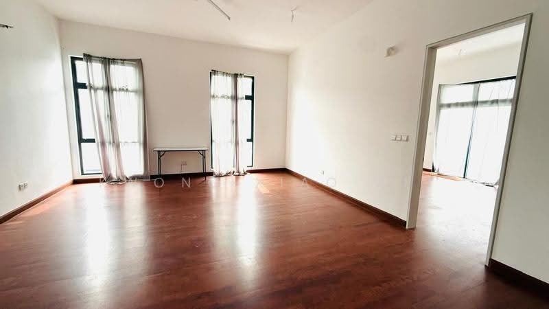 Semi-Detached House for Sale in Sungai Buloh (Selangor) - Kwong Xiao Wei - Living Room - PropertyGuru.com.my