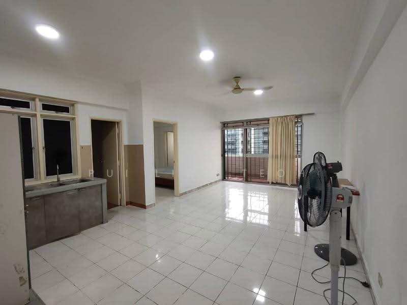 Apartment for Sale at Sri Mutiara - Pui Ling Teoh - Living Room - PropertyGuru.com.my