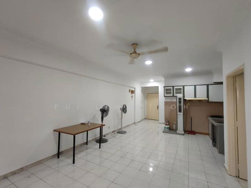 Apartment for Sale at Sri Mutiara - Pui Ling Teoh - Living Room - PropertyGuru.com.my