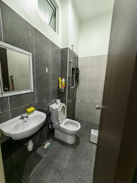 Rumah Teres 2-Tingkat untuk Dijual di Austin (Johor Bahru) - Jun Wang - Bathroom - PropertyGuru.com.my