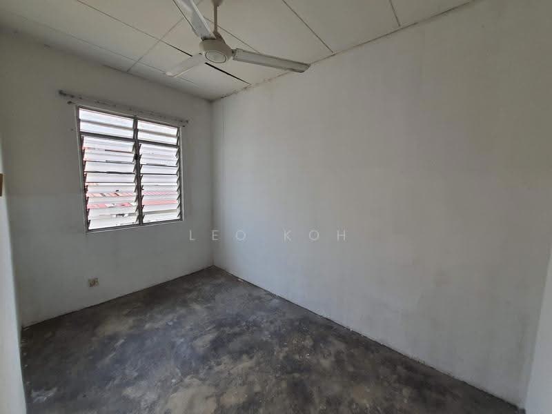 2-storey Terraced House for Rent in Bandar Putra Permai (Seri Kembangan) - Leo Koh - Interior - PropertyGuru.com.my