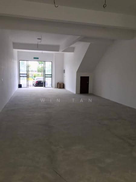 Shop / Office for Sale in Johor Bahru (Johor) - Win Tan - Entrance - PropertyGuru.com.my