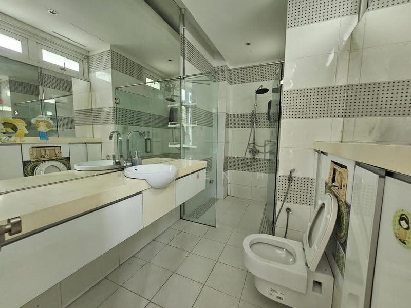 Semi-Detached House for Sale in KL City Centre (Kuala Lumpur) - Goh Kien Hua - Bathroom - PropertyGuru.com.my
