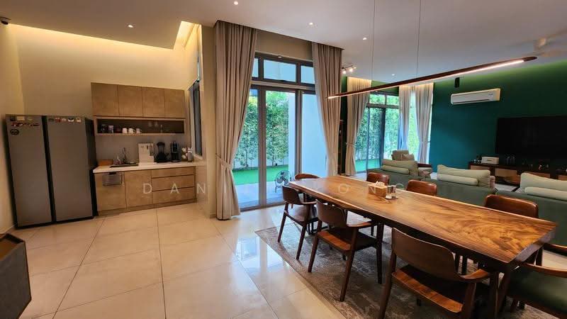 Semi-Detached House for Sale in Taman Ponderosa (Johor Bahru) - Daniel Yong - Kitchen - PropertyGuru.com.my