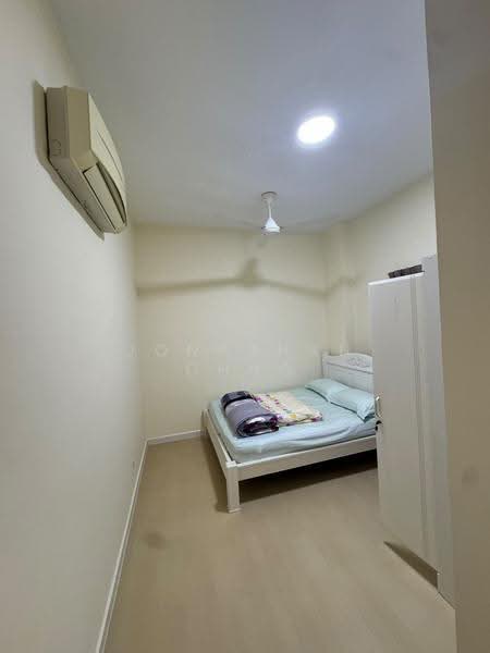 Apartment for Rent at One World 2 (1-Sky) - Jonathan Chng - Bedroom - PropertyGuru.com.my