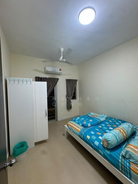 Apartment for Rent at One World 2 (1-Sky) - Jonathan Chng - Bedroom - PropertyGuru.com.my