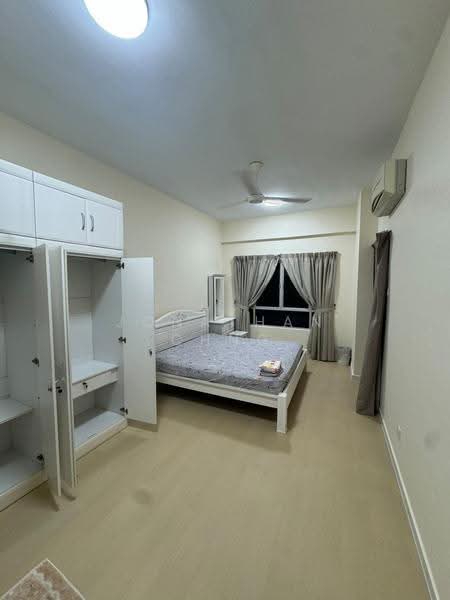 Apartment for Rent at One World 2 (1-Sky) - Jonathan Chng - Bedroom - PropertyGuru.com.my