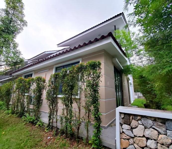 2-storey Terraced House for Sale in Lake Edge (Puchong) - Wai Ann Teng - Exterior - PropertyGuru.com.my