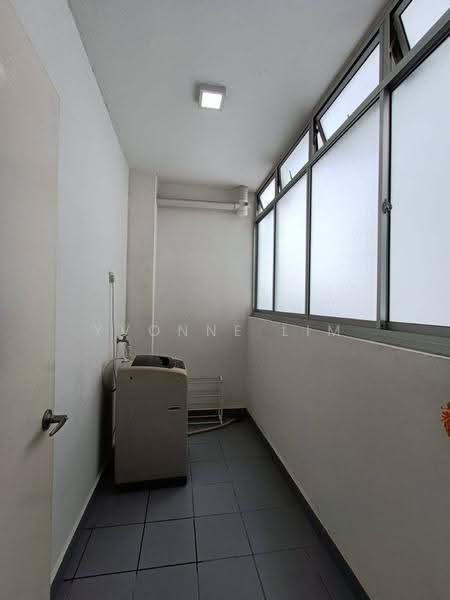 Pangsapuri untuk Dijual di Idaman Residence - Yvonne Lim - Balcony - PropertyGuru.com.my