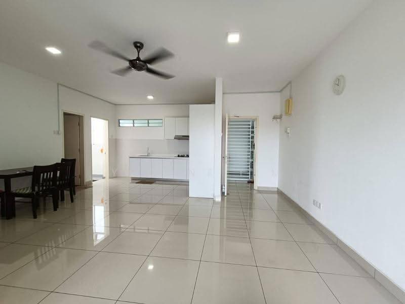 Pangsapuri untuk Dijual di Idaman Residence - Yvonne Lim - Living Room - PropertyGuru.com.my