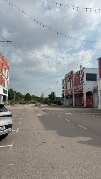Kedai untuk Disewa di Taman Mount Austin (Tebrau) - Torow Yeow - Exterior - PropertyGuru.com.my