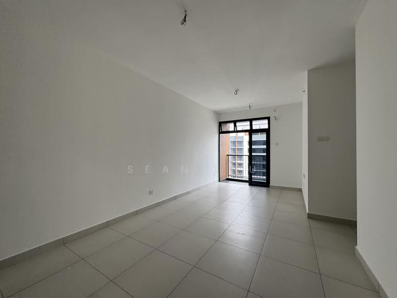 Kediaman Servis untuk Dijual di RESIDENSI IDAMAN RIA - Sean Lau - Balcony - PropertyGuru.com.my