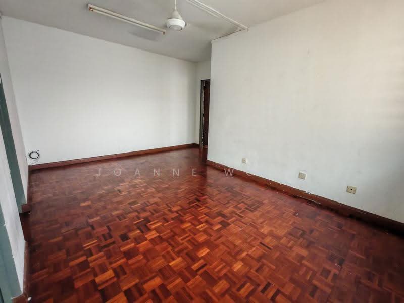 Rumah Flat untuk Dijual di Flat PKNS Seksyen 8 - Joanne Wong - Interior - PropertyGuru.com.my