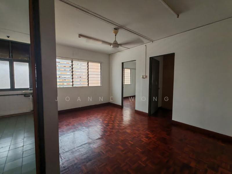 Rumah Flat untuk Dijual di Flat PKNS Seksyen 8 - Joanne Wong - Interior - PropertyGuru.com.my