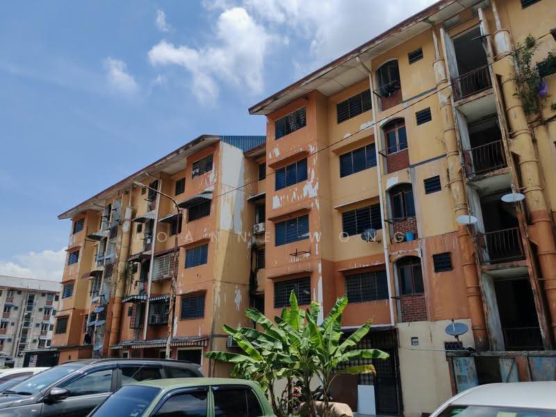 Rumah Flat untuk Dijual di Flat PKNS Seksyen 8 - Joanne Wong - PropertyGuru.com.my