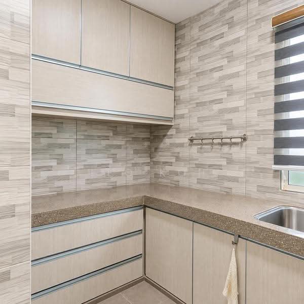 2-storey Terraced House for Sale in Seri Kembangan (Selangor) - Leo Koh - Kitchen - PropertyGuru.com.my