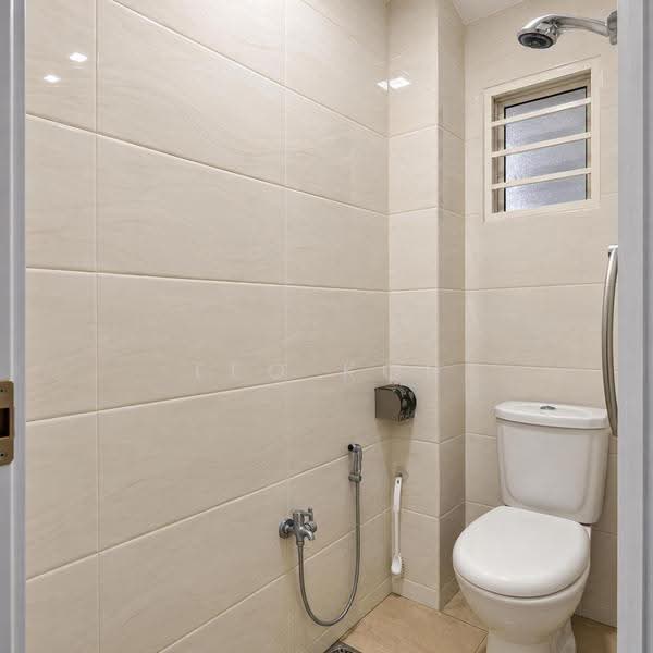 2-storey Terraced House for Sale in Seri Kembangan (Selangor) - Leo Koh - Bathroom - PropertyGuru.com.my