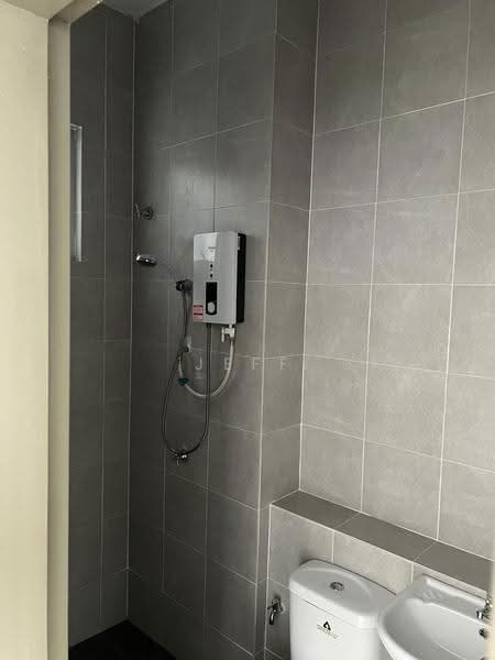 Apartment for Rent at Idaman Abadi - Jeff Cheah - Bathroom - PropertyGuru.com.my