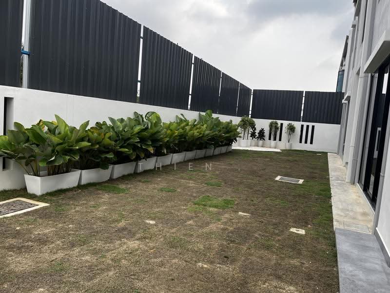 Cluster House for Sale in Alam Impian (Shah Alam) - Thien . - Exterior - PropertyGuru.com.my